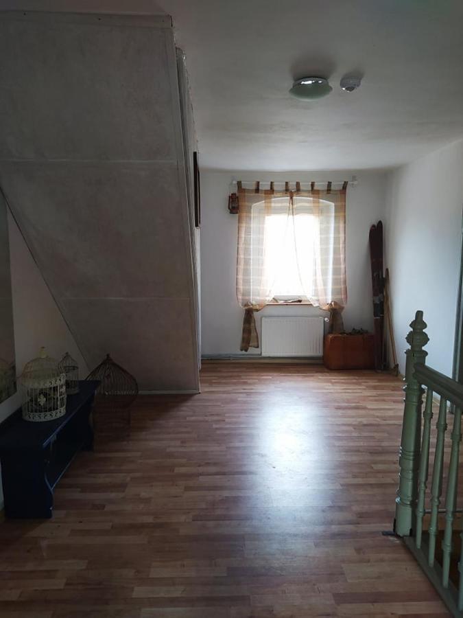 Polny Zakatek - Pokoje Goscinne Rybnica Exterior foto